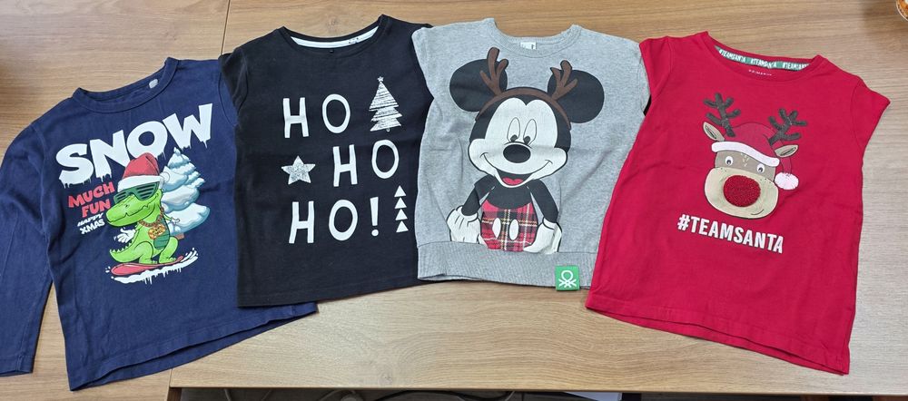 Lot haine model Craciun marime 110