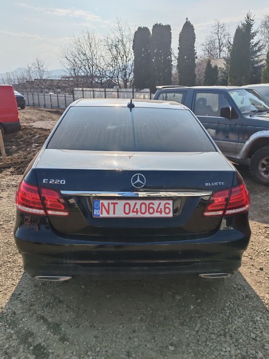 Dezmembrez Mercedes-Benz E-Class W212 2016 2.2 E 220 Cdi Om 651.924 12