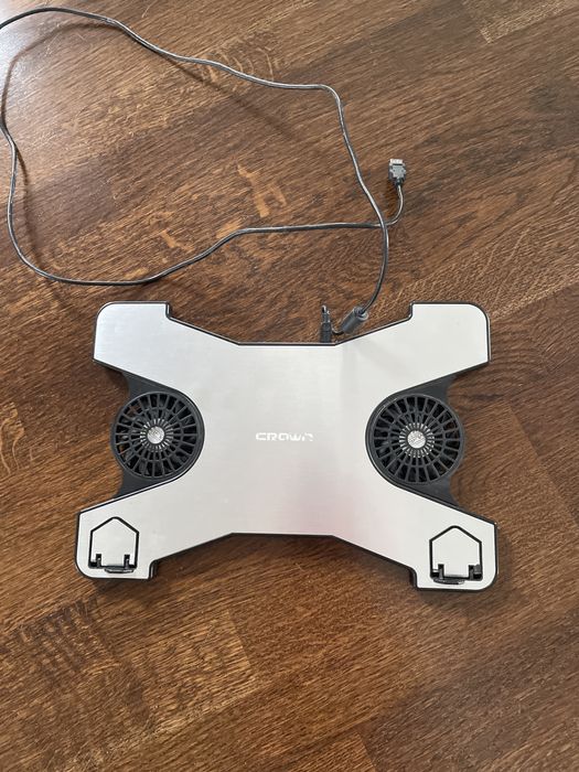 Подставка для ноутбука Crown с охлаждением