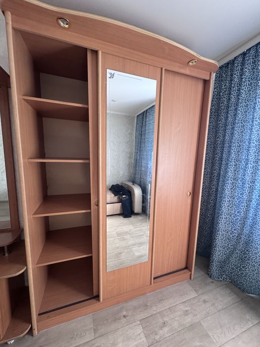 Продам шкаф-купе. 180х200х60