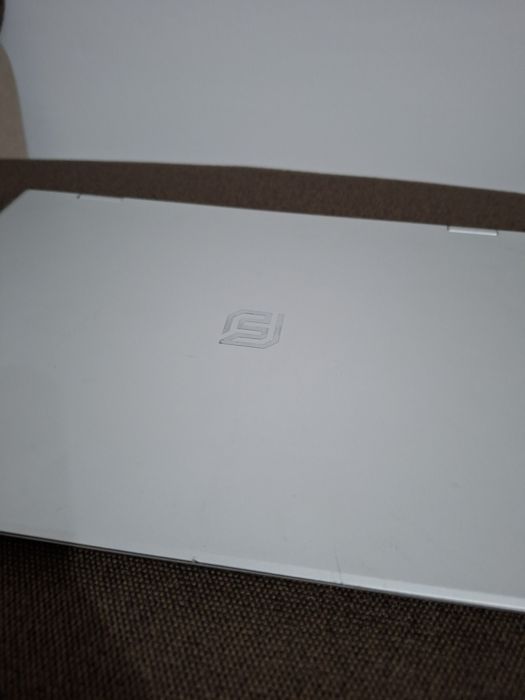 Vând laptop 16GB RAM