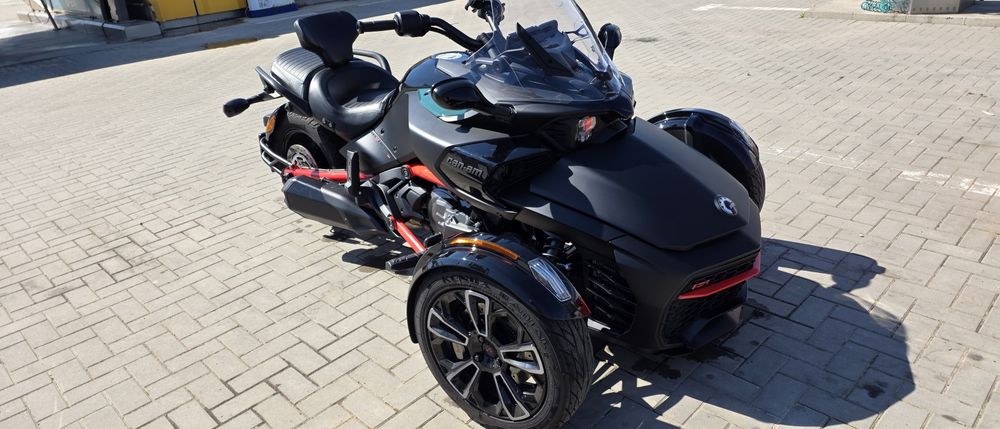 Can am Spyder F3S TVA deductibil