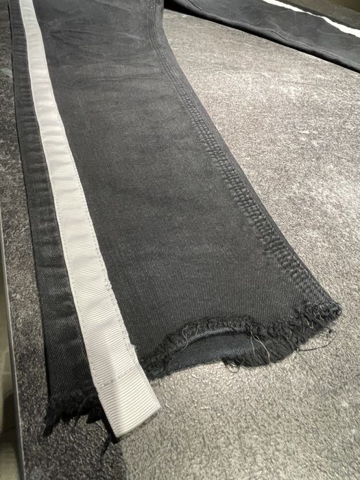 Blugi Zara deosebiti