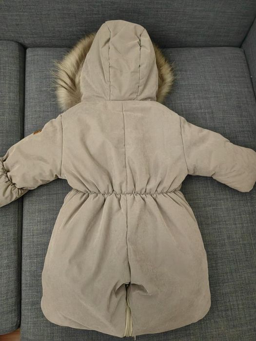 Продам комбинезон детский с мехом  до года