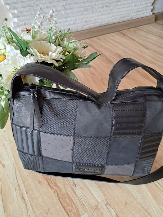 Чантата, оригинална Desigual