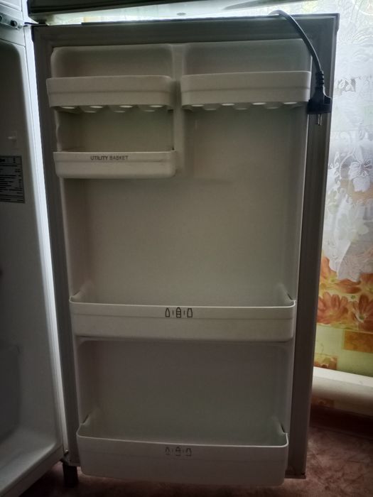 Продам холодильник LG