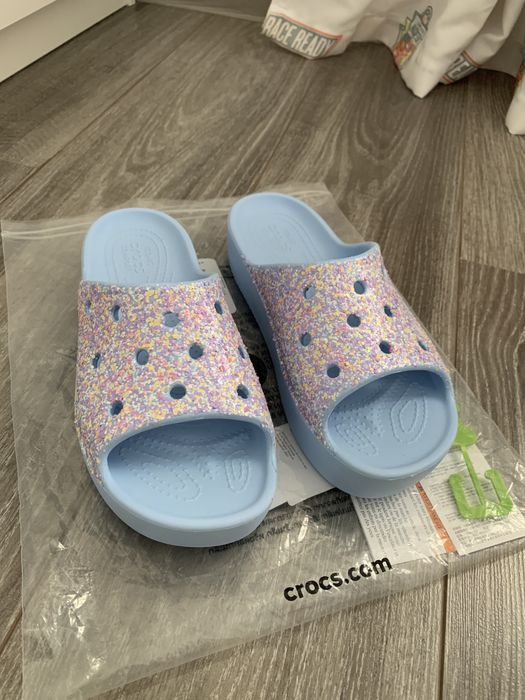 Crocs - Saboti Femei, Classic Platform Glitter Slide 37-38