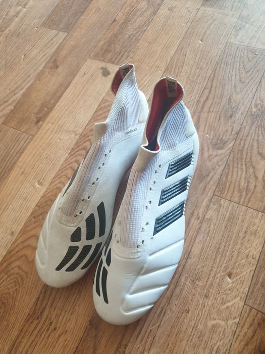 Футболны бутсы оригинао