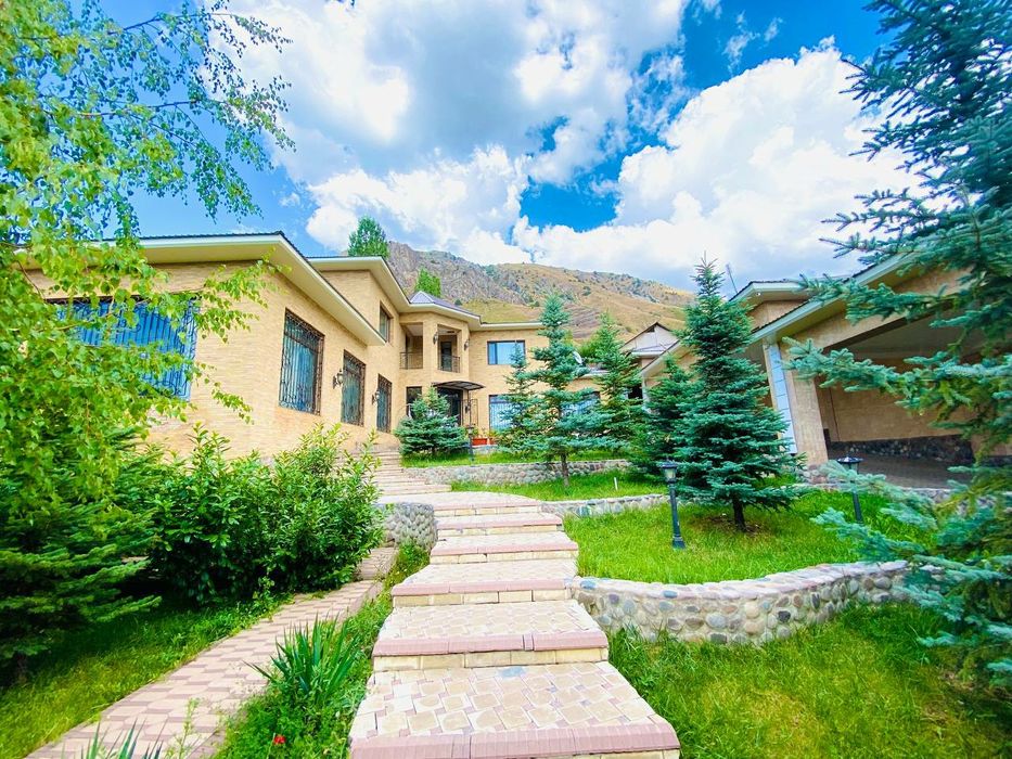 Сдаётся дача посуточно в Чимган..