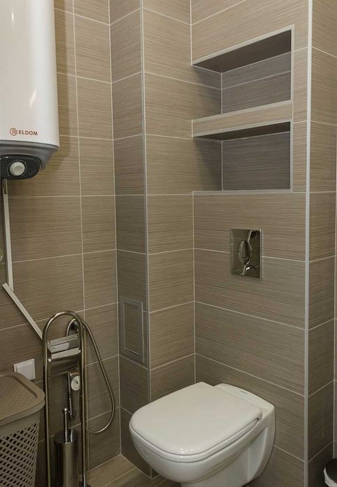 Дава се под наем Двустаен апартамент в к.к. Св.Св. Константин и Елена - 60 кв.м за 650 € - Снимка #16