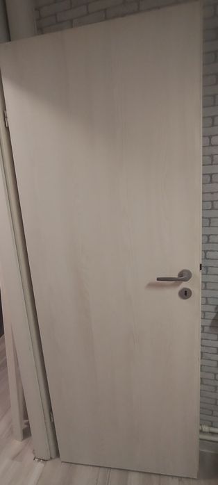 Uși interior cu toate accesoriile