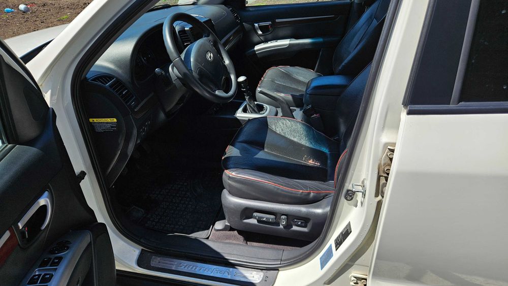 Джип-Hyundai Santa Fe 2