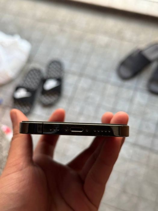 Iphone 12 Pro Karobka Dakument ishonchli