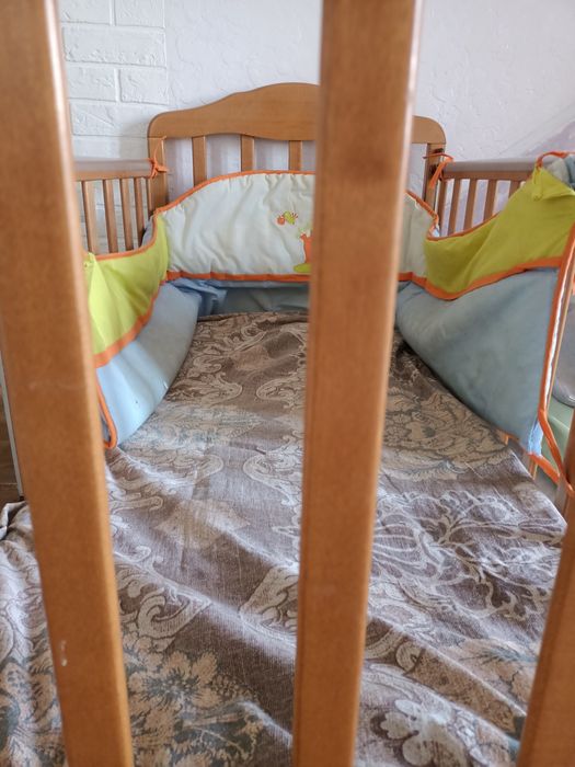 Детская кроватка НЕ ДОРОГО!
