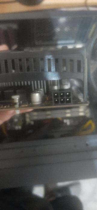 Продам видио карту недорого