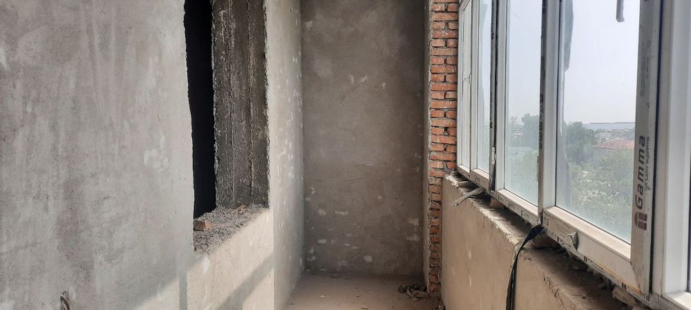 8 хонали уй сотилади