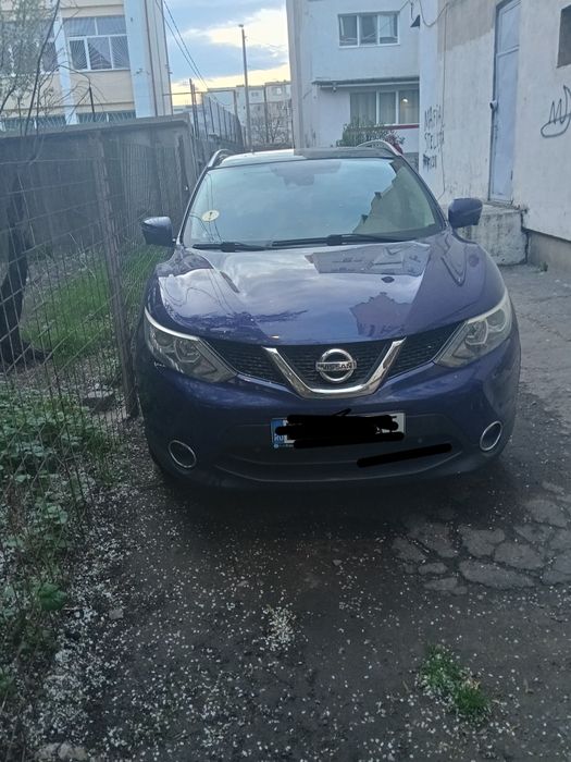 Vand sau schimb  Nissan Qashqai j11
