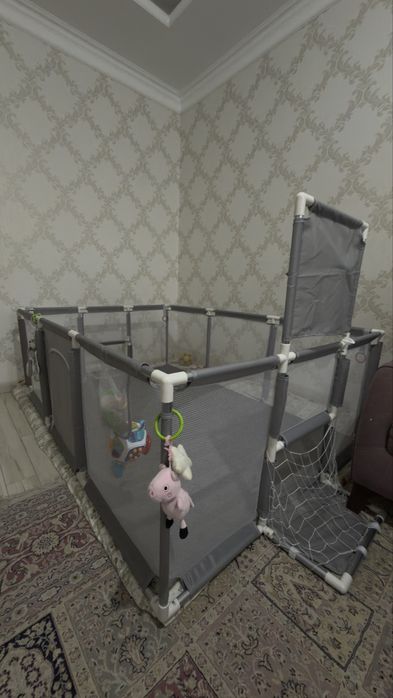 Продам манеж игровой