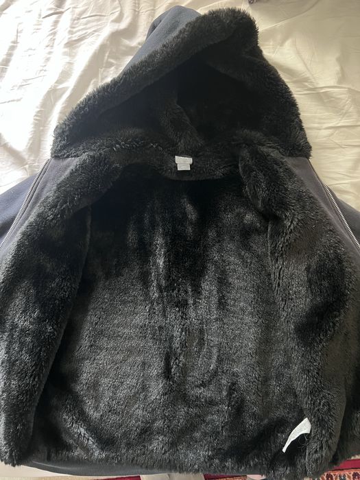 Armani Exchange женско яке с козина