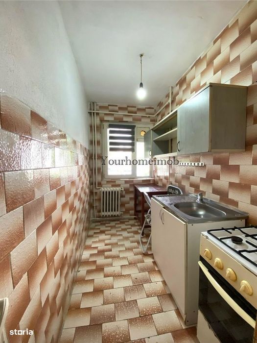 Apartament 2 camere semidecomandat, Craiovița – Zona Școala 30