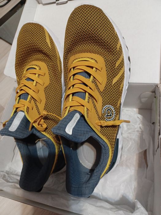 Спортни маратонки bugatti