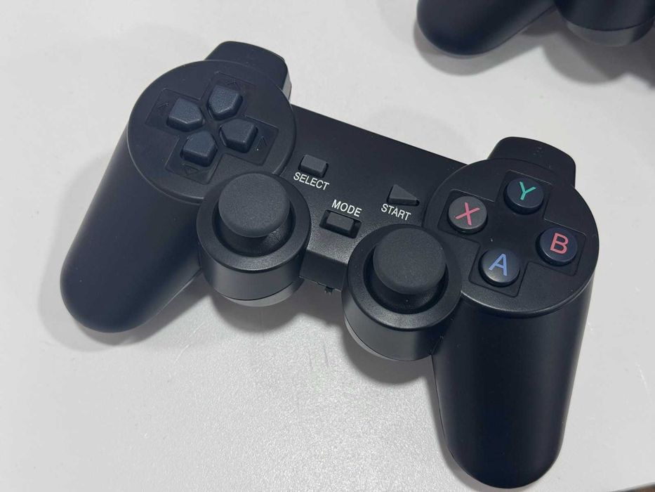 Ретро Конзола за игри / Флашка + 2 Джойстика