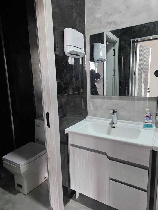 Продается бизнес центр 1800 кв м (АС)