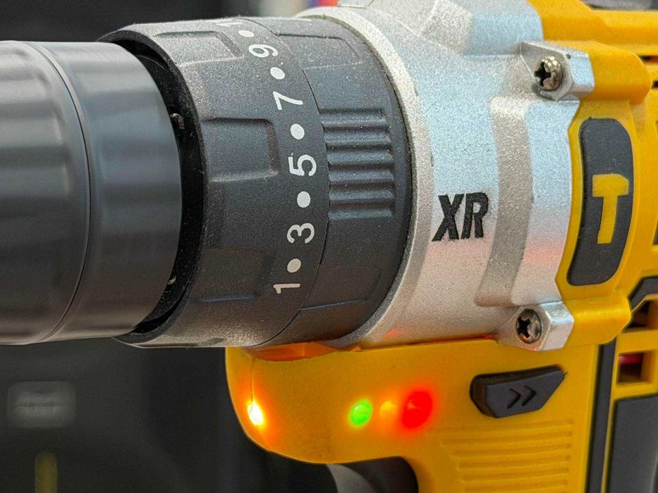 Акумулаторен винтоверт Dewalt