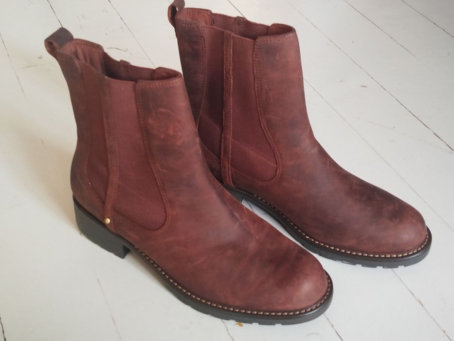 Новые сапоги Clarks