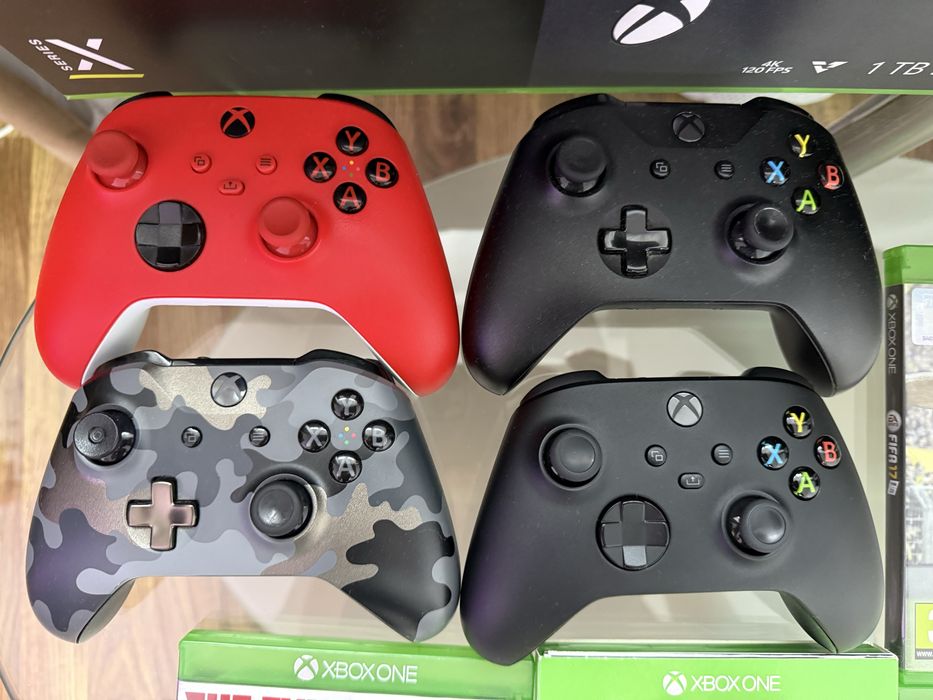 Pachet Consola Xbox Series X 1 TB SSD in Garantie!