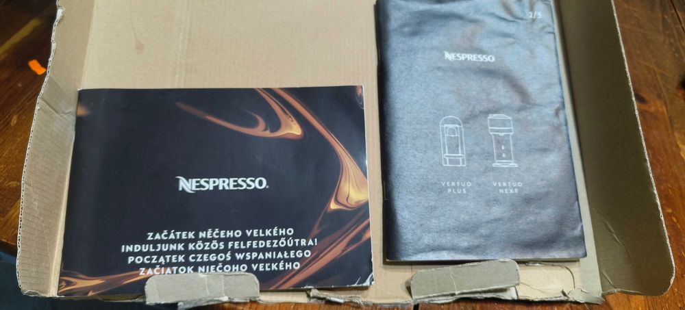 Кафемашина Nespresso Vertuo Krups  с капсули