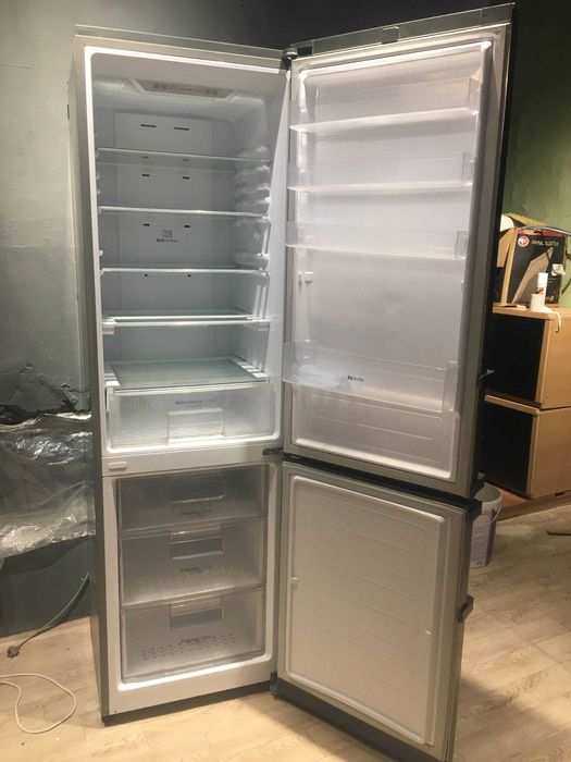 Холодильник No Frost LG 2 метра