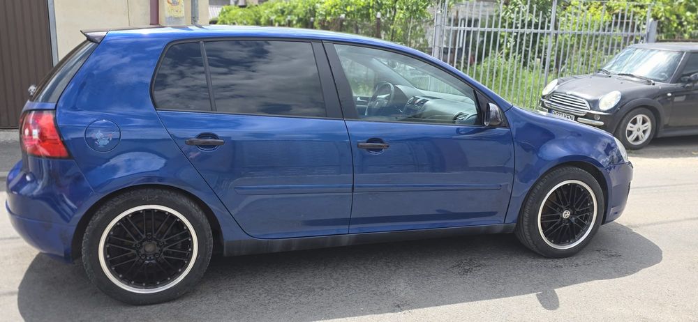 VOLKSWAGEN Golf 2005 — imagine 4
