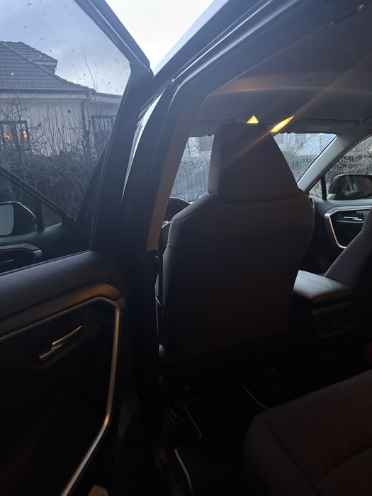 Toyota RAV-4  Dynamic