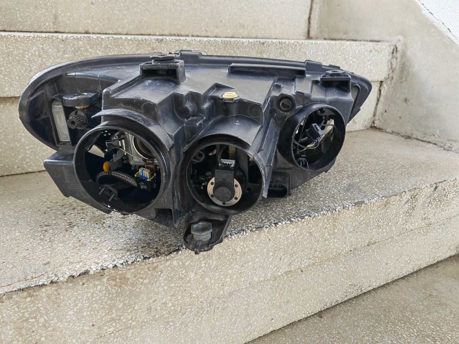 Фар VW Scirocco Xenon ляв / Фар Широко ксенон Оригинален