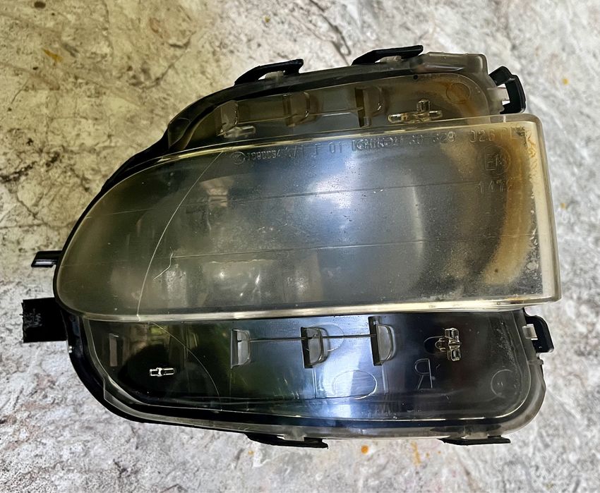 Противотуманные фары ПТФ на Lexus GS