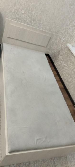 Кровать одинарные
