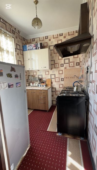 Srochno 2 xonali uy sotiladi