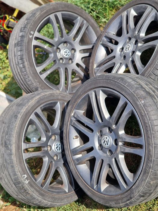 Se vinde /schimb set jante passat  jante 7.5 jx18h2 r18