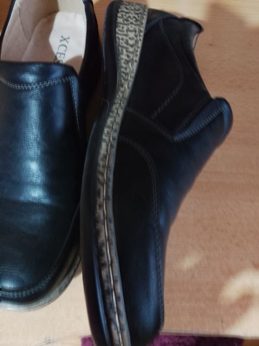 Черни обувки нови номер 43