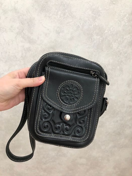 Продаю барсетки разные