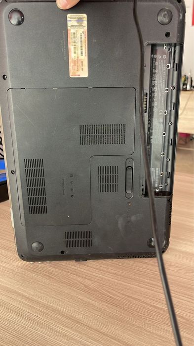 Продам ноутбук в рабочем состоянии