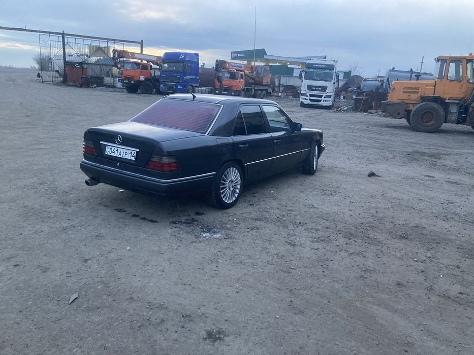 Продам Мерседес Е 200