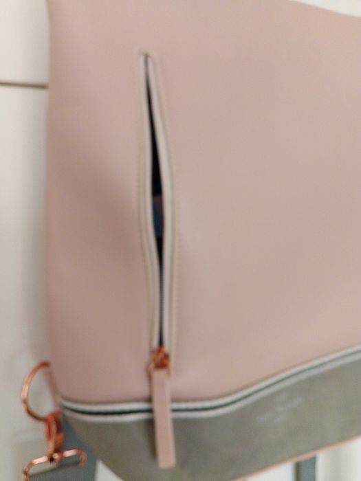 Дамска раничка на Saint Maniero