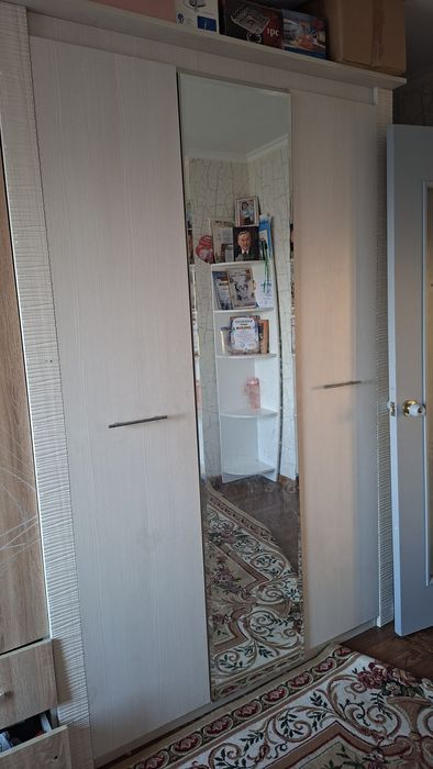 Шкаф для прихожей