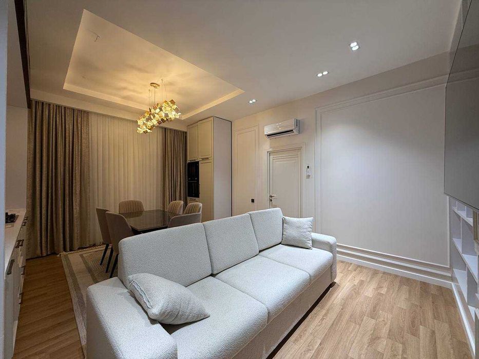 Сдается квартира в престижном ЖК SKYLINE TOWERS 3/6/14 Р1