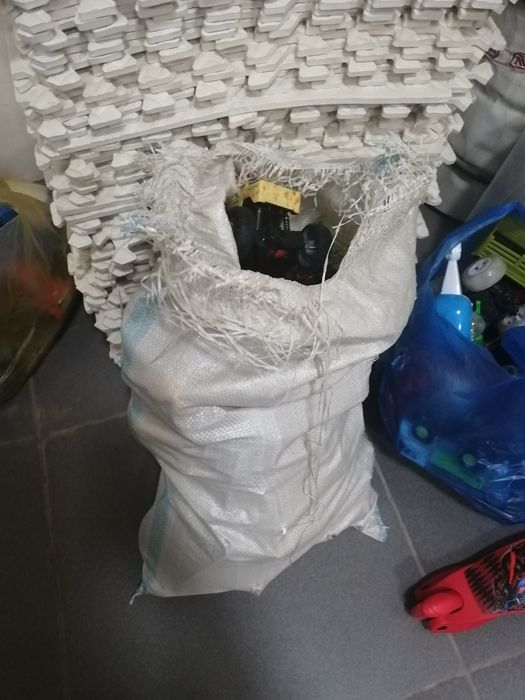 Игрушки, машинки