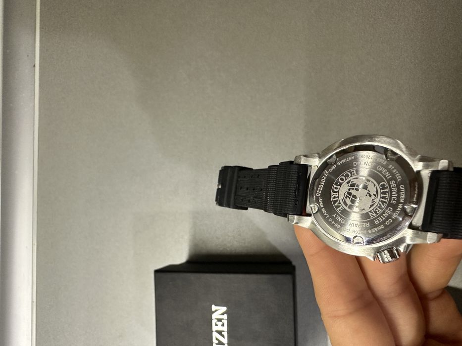 Часовник CITIZEN unisex 33.5мм 20 ATM