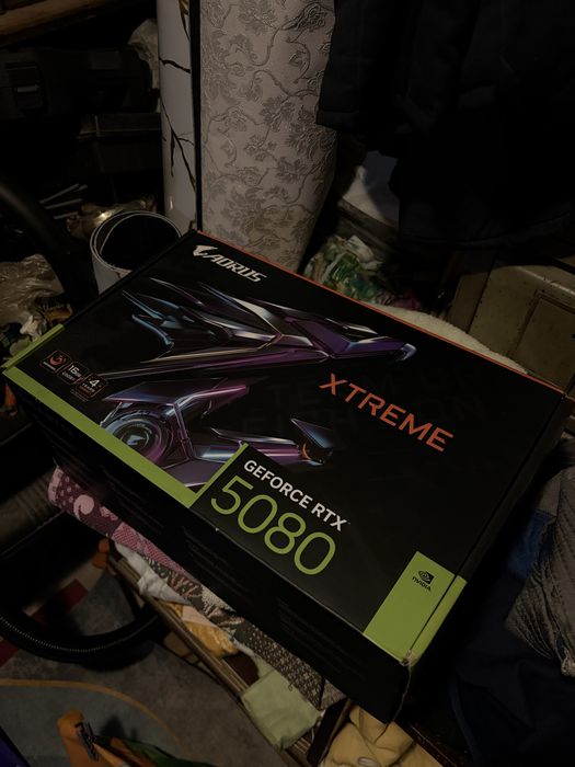 Видеокарта Aorus RTX 5080 Xtreame waterforce 16G