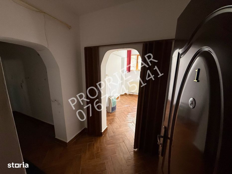 TIMPURI NOI Metrou Apartament 3 camere în vilă 62,5 mp + 23mp curte